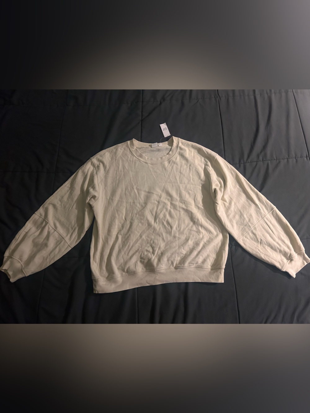 NWT GAP Cream Crewneck Sweatshirt - Women's Relaxed Balloon Slv Pullover